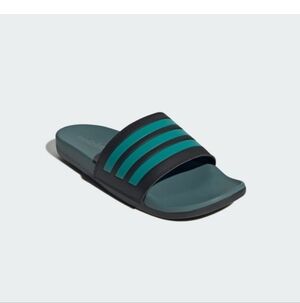 Adiddas Slides